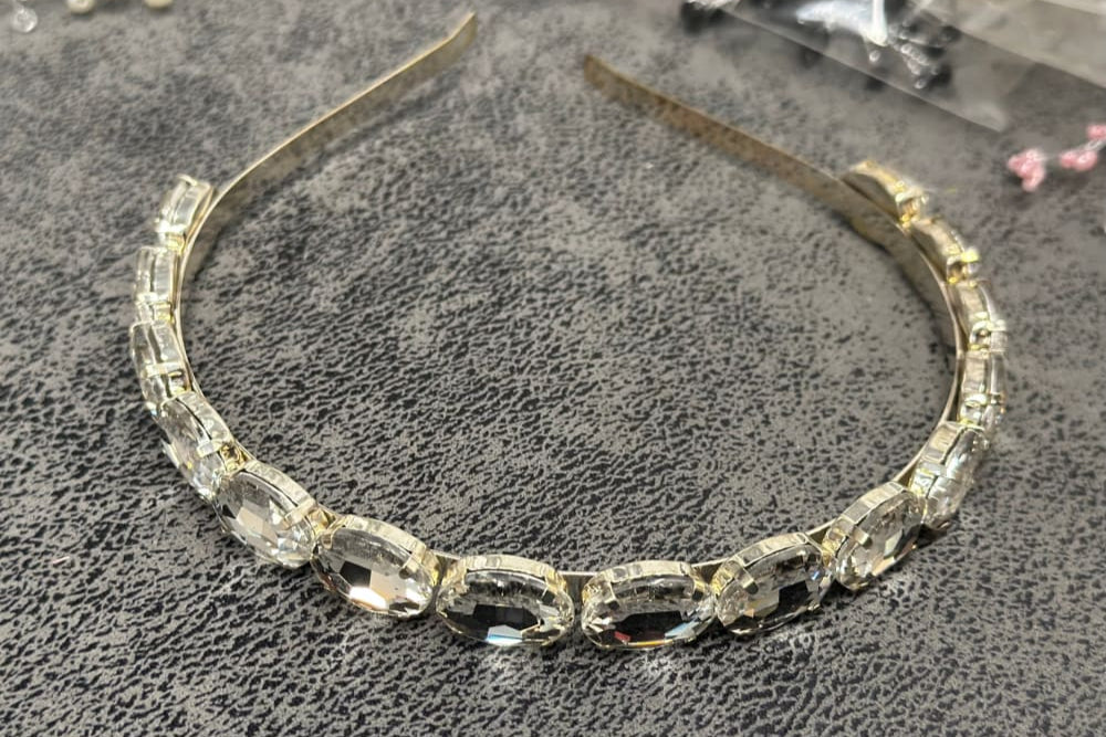 Hiuspanta hopeakivi | Hiuskorut ja koristeet