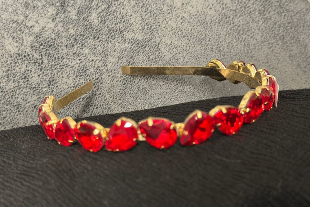 Hiuspanta punakivi | Hiuskorut ja koristeet