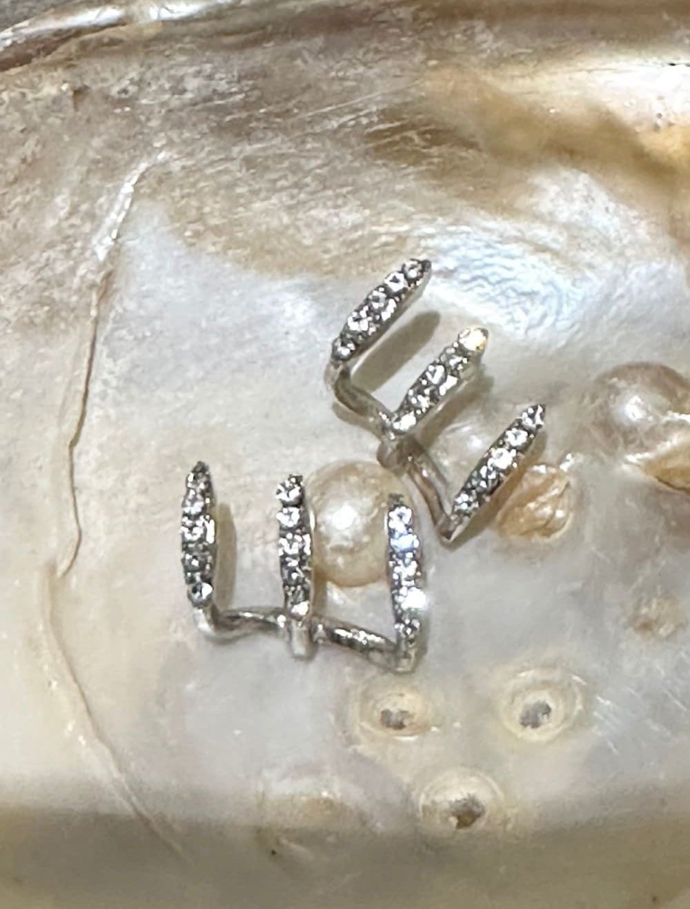 Korvakorut kolmella | Korvakorut