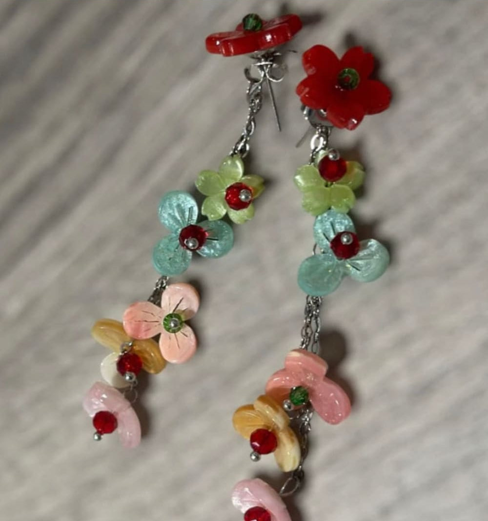 Korvakorut kukkaketju | Korvakorut