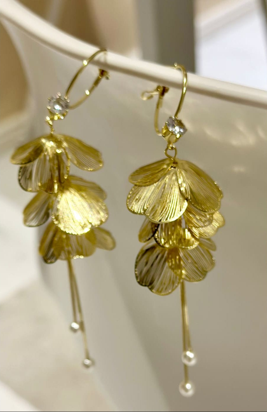 Korvakorut kultahelmi | Korvakorut