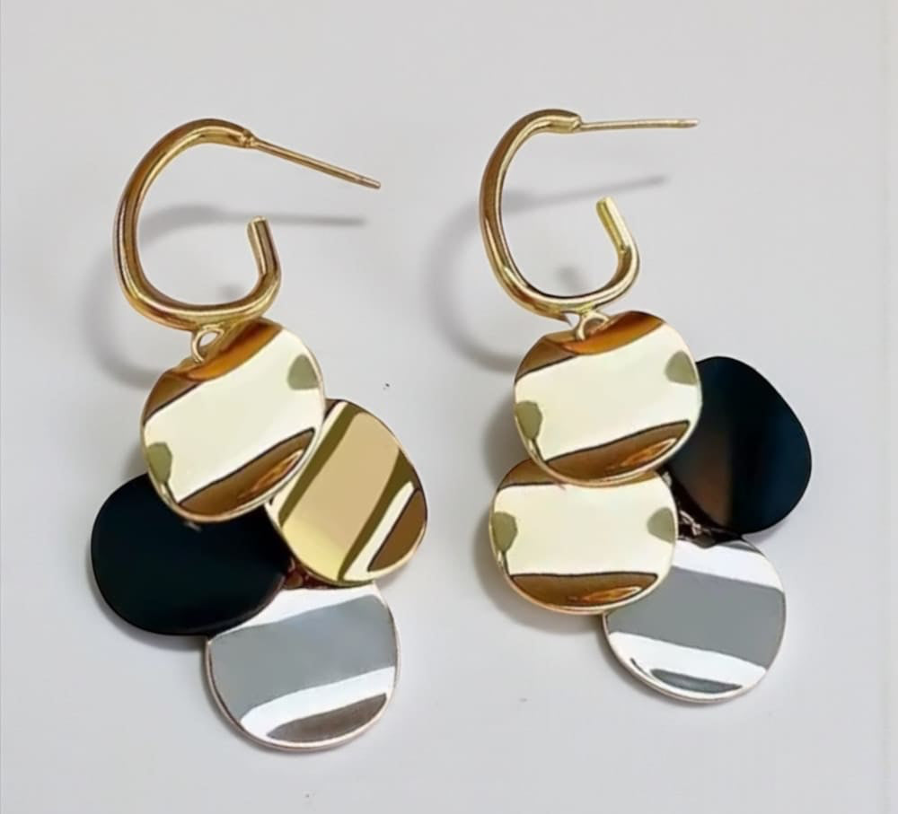 Korvakorut mustapilkku | Mustapilkku | Korvakorut