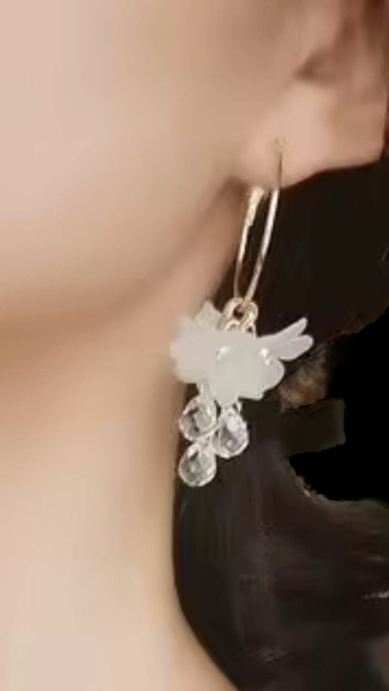 korvakorut Romance kristallitippa | Korvakorut