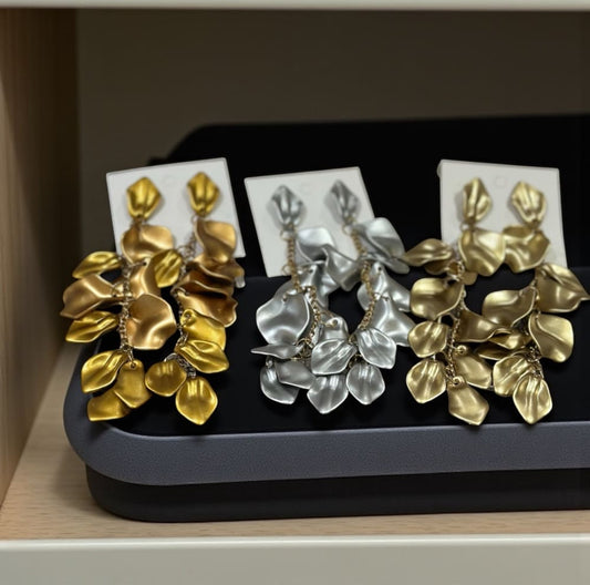 Korvakorut satiinilehti | Keltakulta | Korvakorut