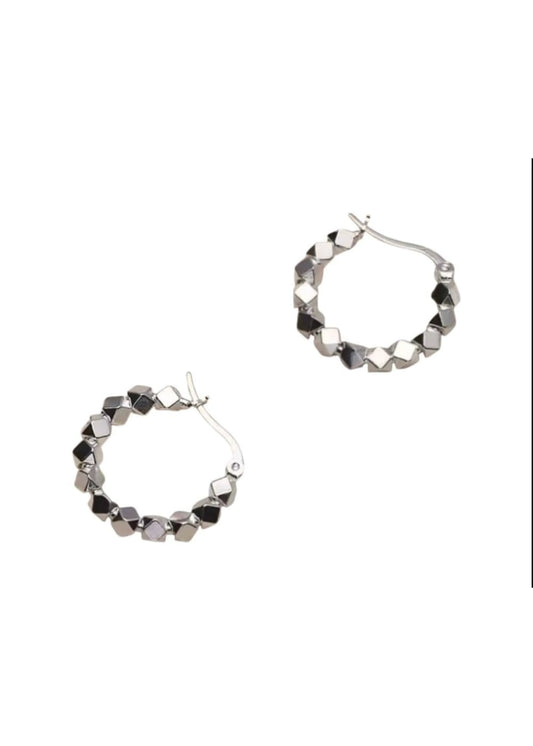 Korvarenkaat kuiskaus | hopea | Korvakorut