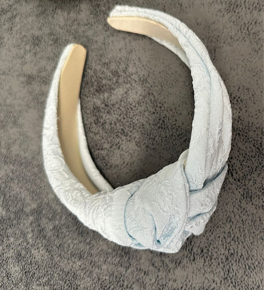 Hiuspanta isosolmu vaaleansininen | Hiuspannat