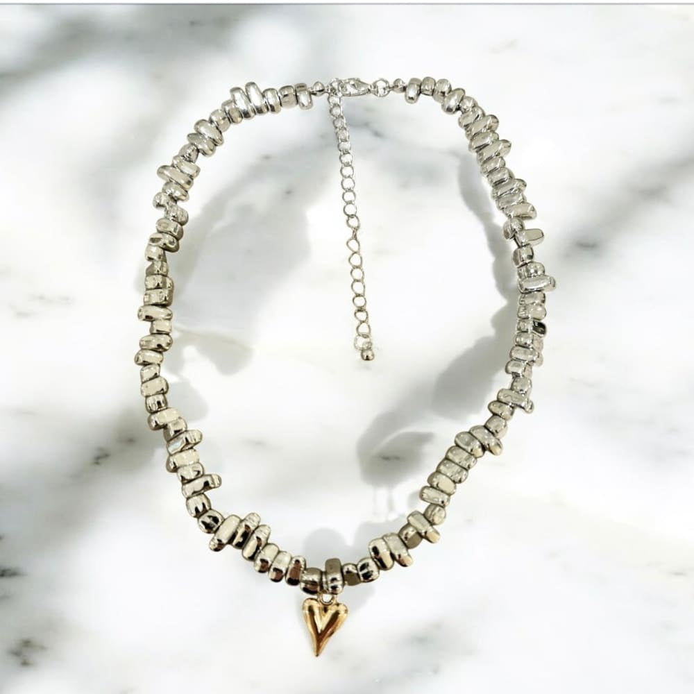 Kaulakoru kivipalaset | Kivipalat sydänriipuksella | Kaulakorut