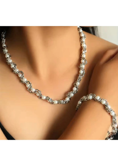 Kaulakoru& rannekorusetti Helmi | Kaulakorut