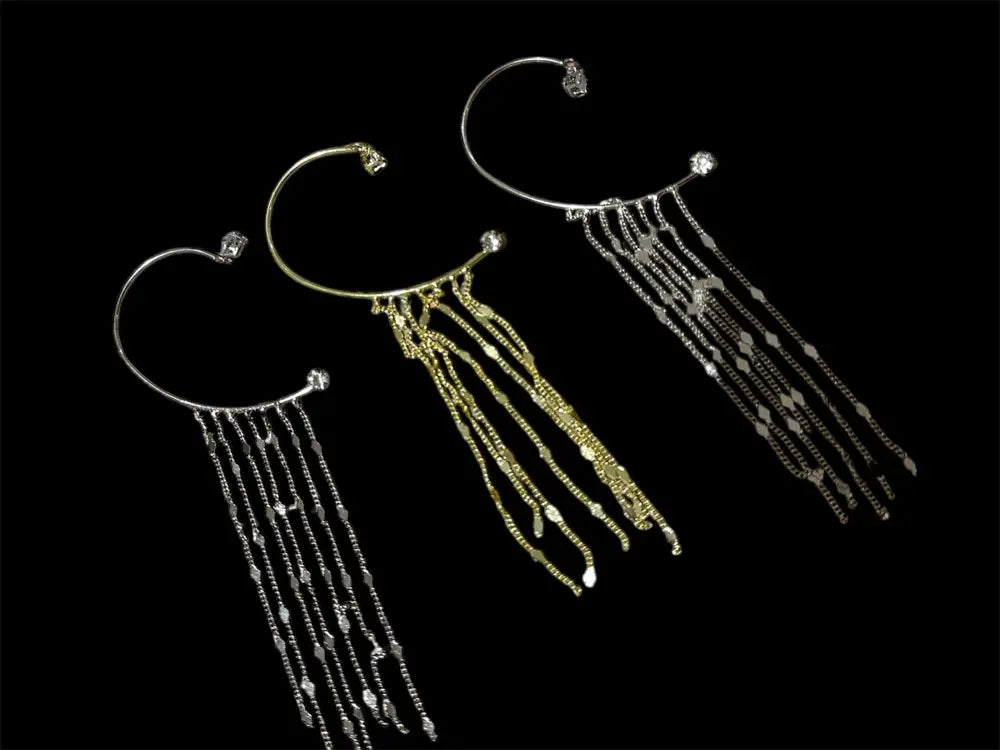 Korvakoru ear-cuff oikea HAPSUKAS | Kulta | Ear-cuff korvakorut