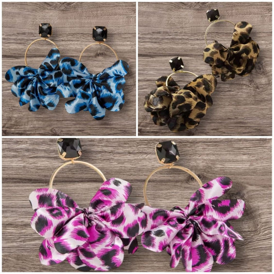 Korvakorut kangas leokuvioinen | pinkki leokuviollinen | Korvakorut