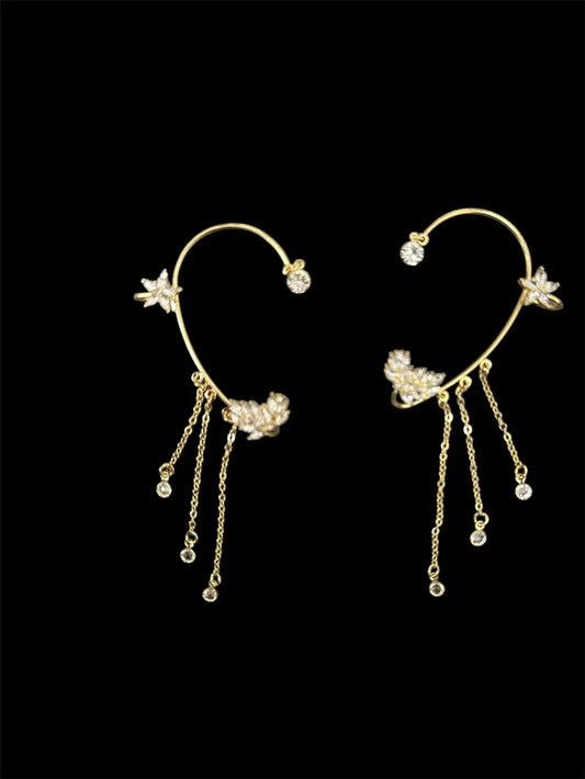 Korvakorut korukas ear-cuff | Kulta oikea | Ear-cuff korvakorut