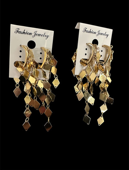 Korvakorut kultaneliö | Korvakorut