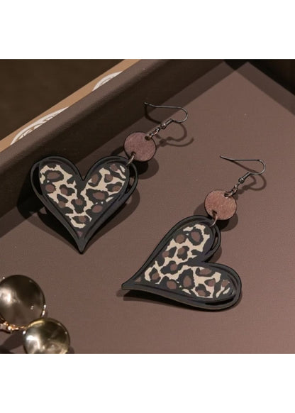 Korvakorut leopardisydän | Korvakorut