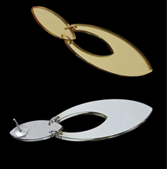 Korvakorut ovaalipeili | Korvakorut