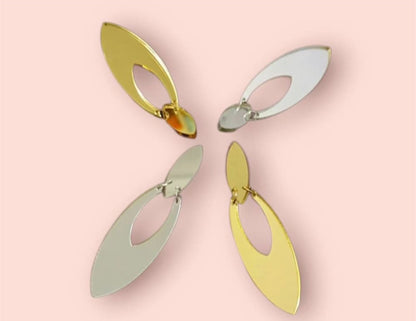 Korvakorut ovaalipeili | Korvakorut