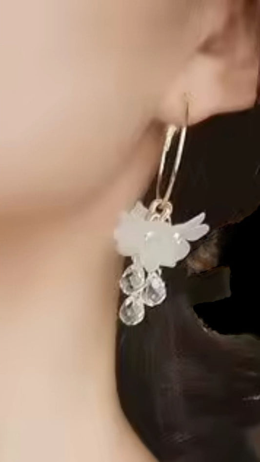 korvakorut Romance kristallitippa | Korvakorut