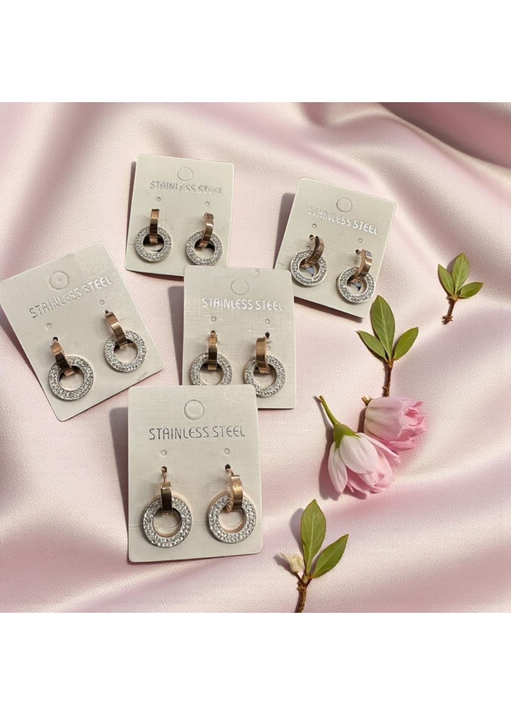 Korvakorut ruusunen | Korvakorut