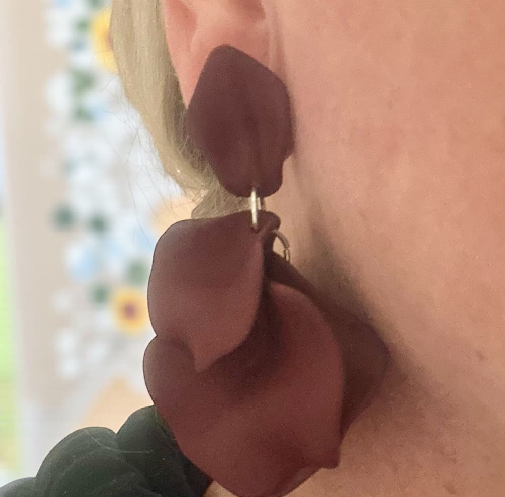 Korvakorut satiini viini | Korvakorut