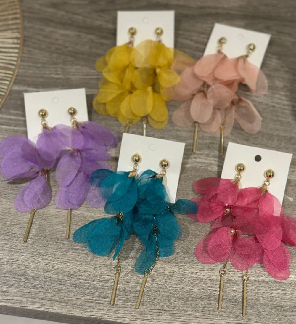 Korvakorut terälehti | Korvakorut