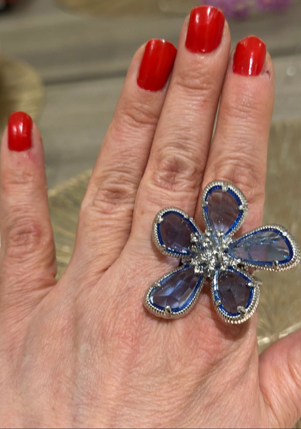 Säihkyvä kukkasormus Eini | sininen-hopea | Sormukset